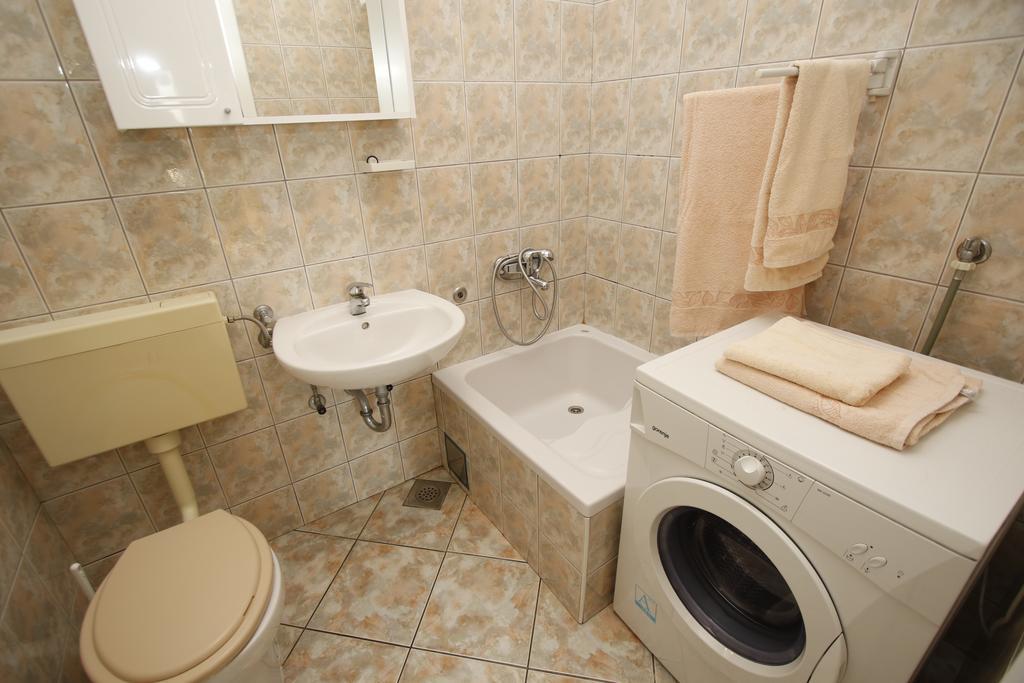Apartments Dundić Makarska Buitenkant foto
