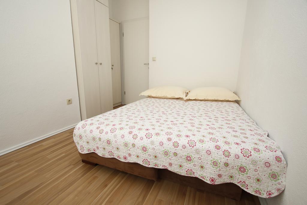 Apartments Dundić Makarska Buitenkant foto